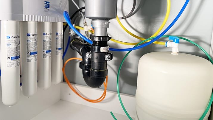 reverse osmosis filtration system installed by everestplumbing 